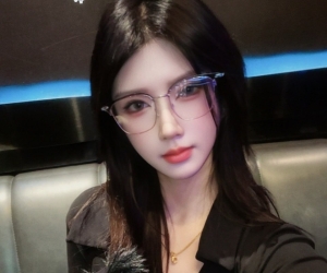 羅湖#小鹿乱撞 00年高顔值美女 身材好 前凸後翹 皮膚光滑 女朋友感覺 一綫饅頭美鮑